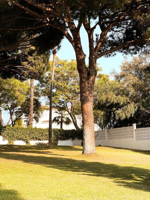 Villa Santa Cristina Cerca Del Mar Marbella Exterior photo